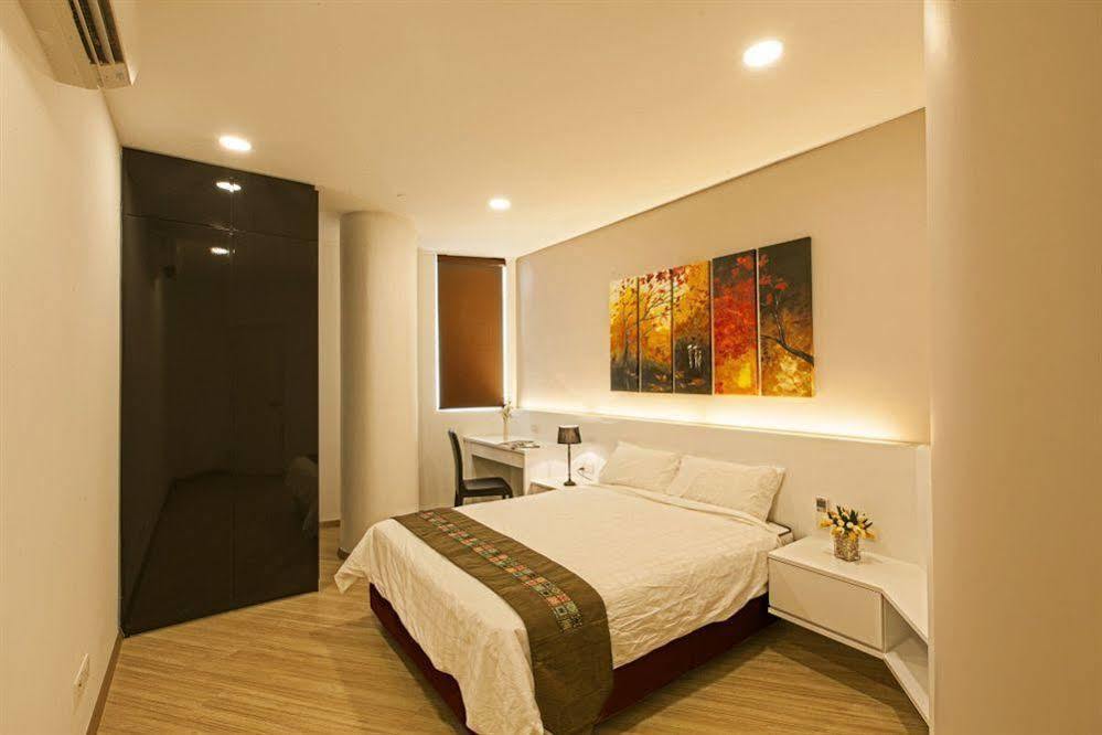 Luxfort 118 Service Suites Tanjung Tokong Exterior photo